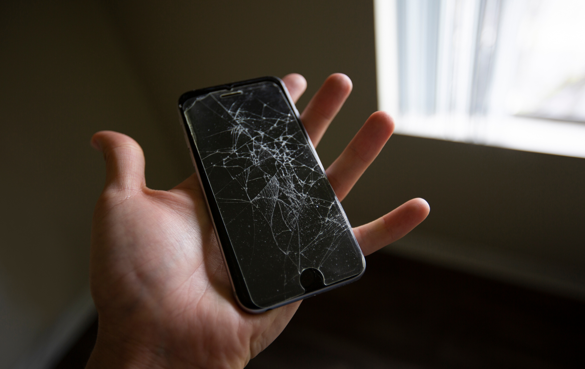 La coque en bois protège-t-elle vraiment le téléphone ?